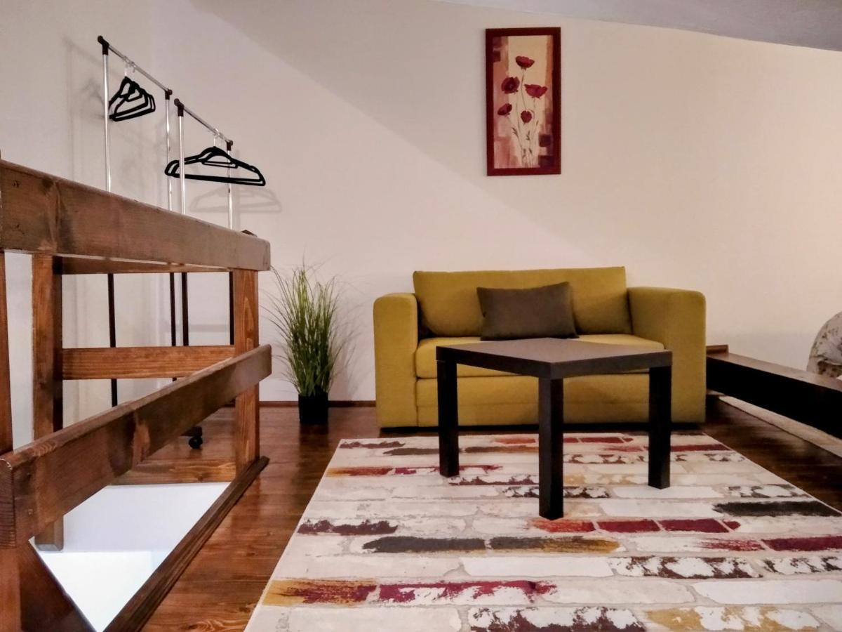 Lovely Central Apartment 브라쇼브 외부 사진