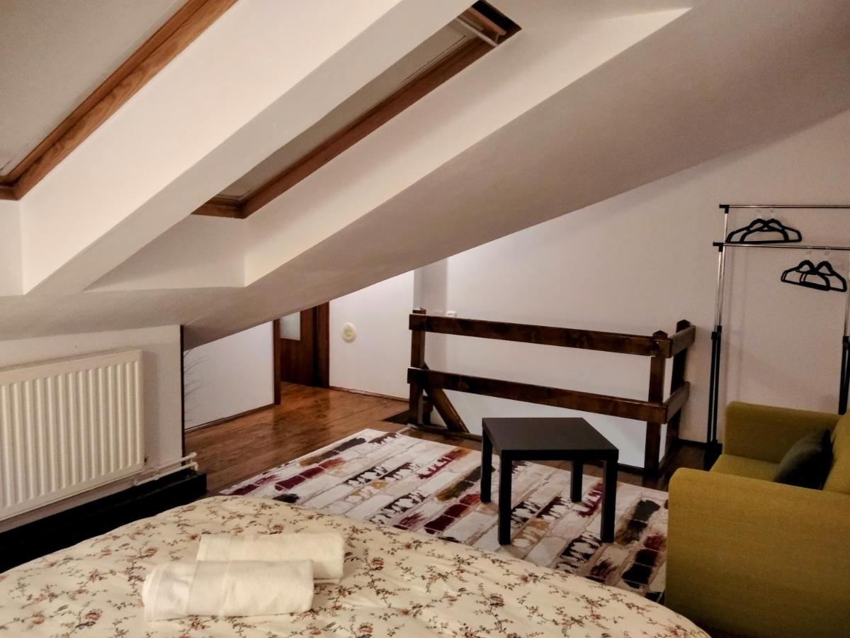 Lovely Central Apartment 브라쇼브 외부 사진
